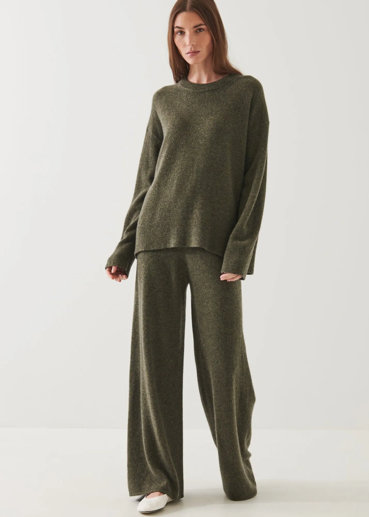 cashmere_drawstring_pant_3.webp PATRICK ASSARAF Cashmere Drawstring Pant | Women Pants