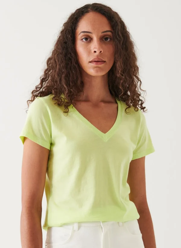 PATRICK ASSARAF Enzyme Wash Lightweight Pima Cotton V-Neck | Women T-Shirts