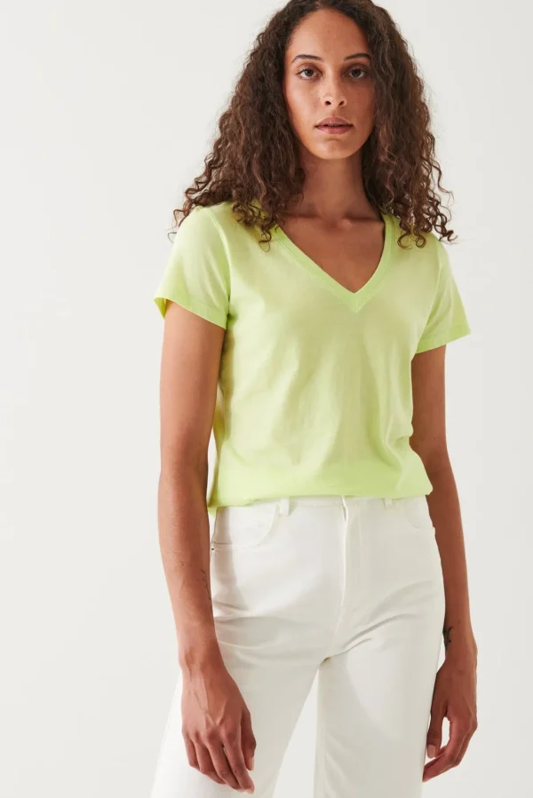 PATRICK ASSARAF Enzyme Wash Lightweight Pima Cotton V-Neck | Women T-Shirts