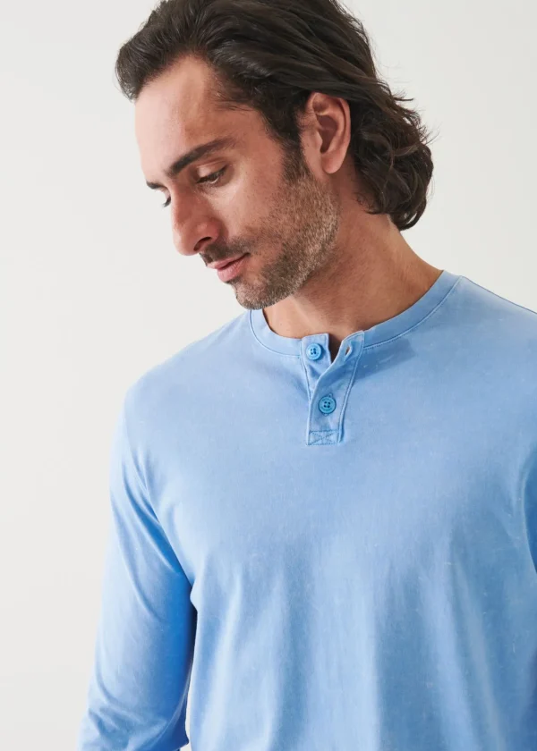PATRICK ASSARAF Pima Cotton Stretch Vintage Wash Henley | Men T-Shirts