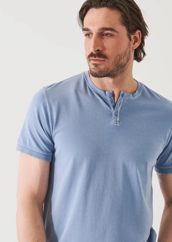 PATRICK ASSARAF Pima Cotton Stretch Vintage Wash Henley T-Shirt | Men T-Shirts